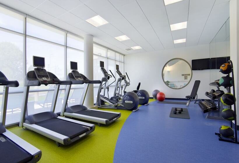 Отель Springhill Suites By Marriott Mount Laurel