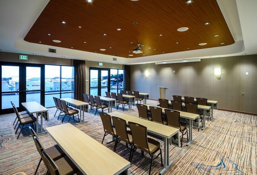 فندق Springhill Suites By Marriott The Dunes On Monterey Bay