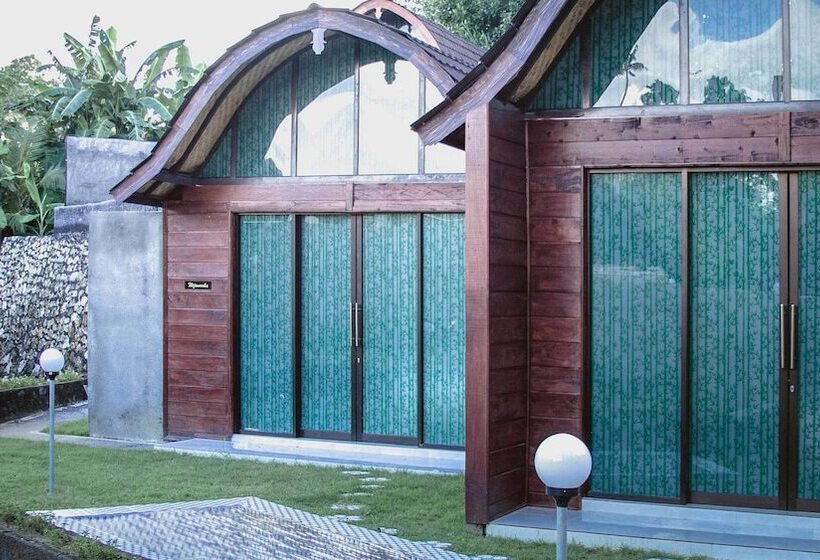 호텔 Sri Abi Ratu Villa