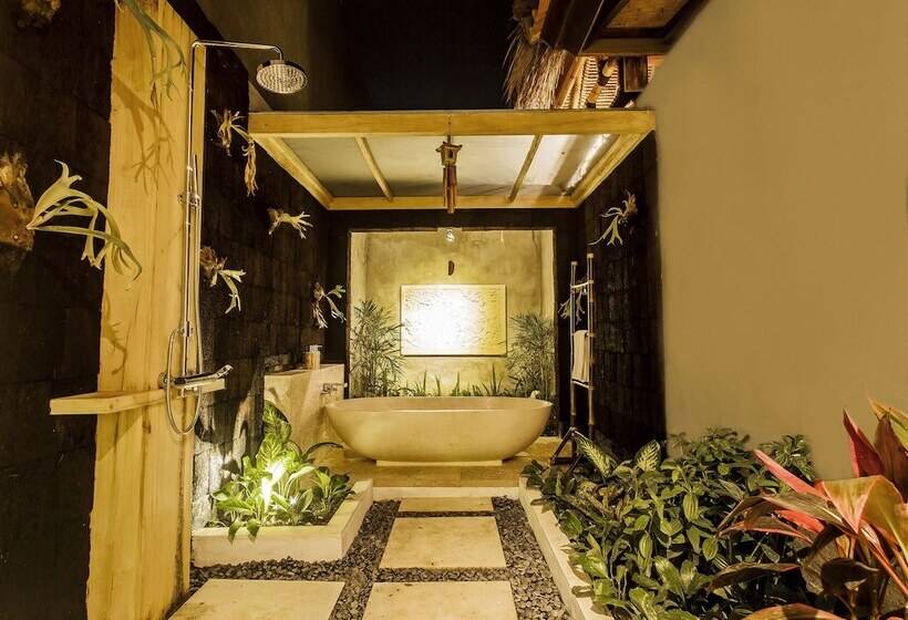 호텔 Sri Abi Ratu Villa