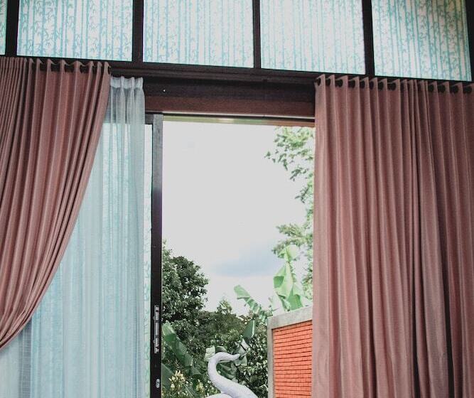 호텔 Sri Abi Ratu Villa