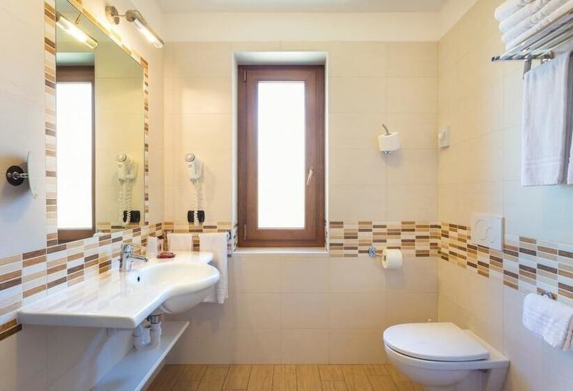 בית מלון כפרי Stella Alpina