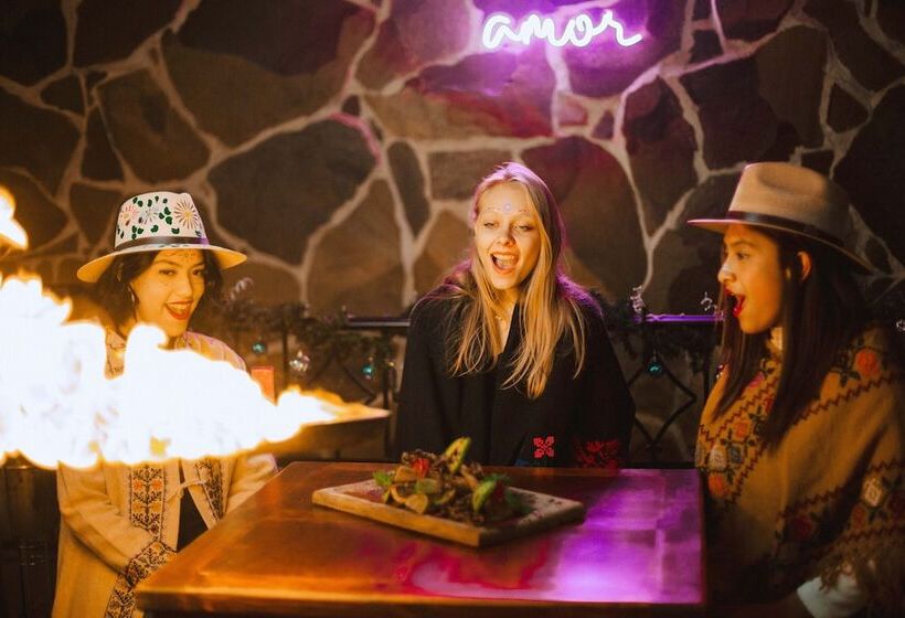 ホテル & Suites Cerro Roj0