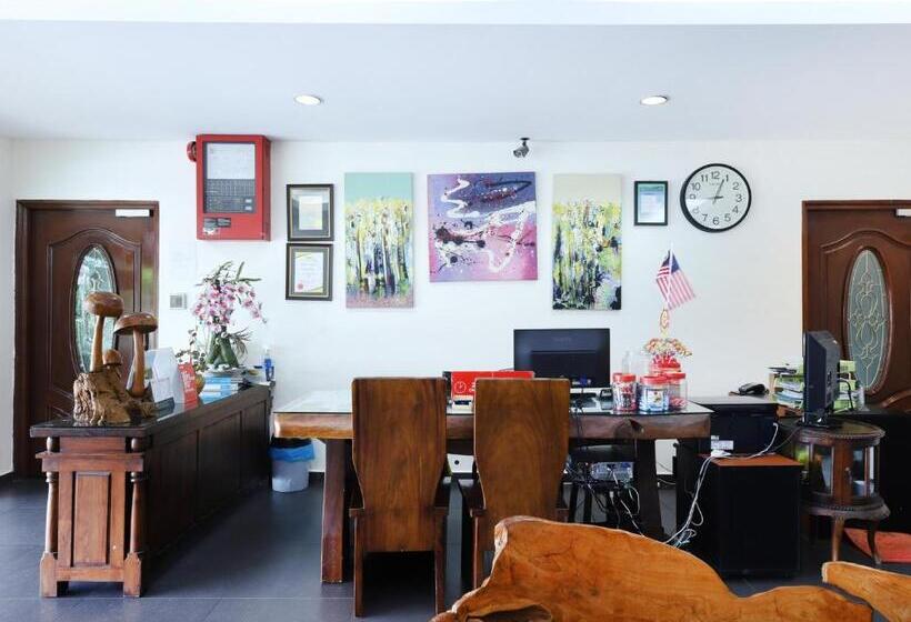 בית מלון כפרי The Fern Lodge