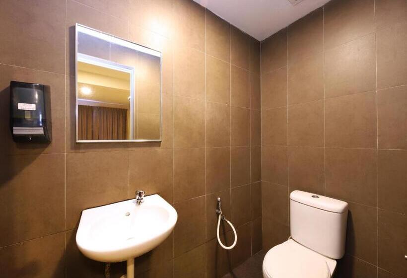 בית מלון כפרי The Fern Lodge