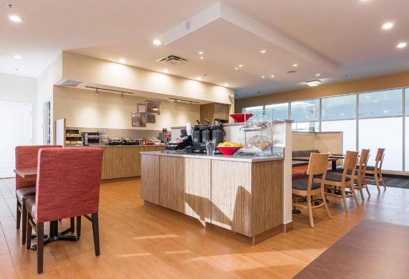فندق Towneplace Suites By Marriott Edmonton South