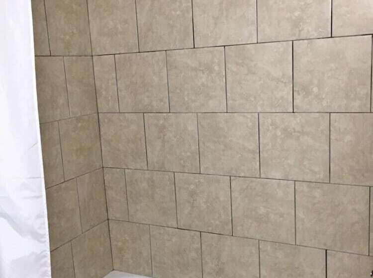 فندق Travelodge By Wyndham Rosetown