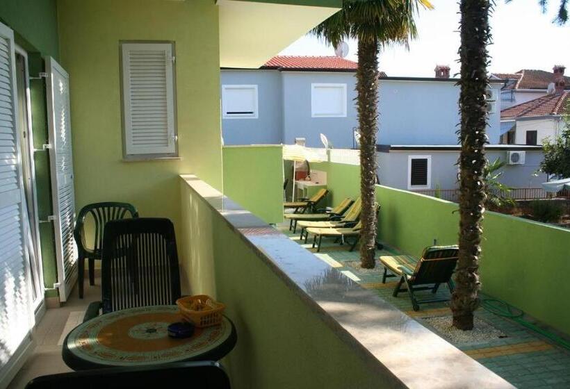 فندق Villa Punta Viktory