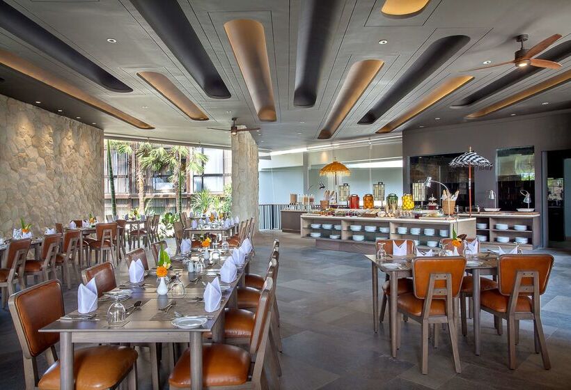 בית מלון כפרי Wyndham Tamansari Jivva Resort Bali