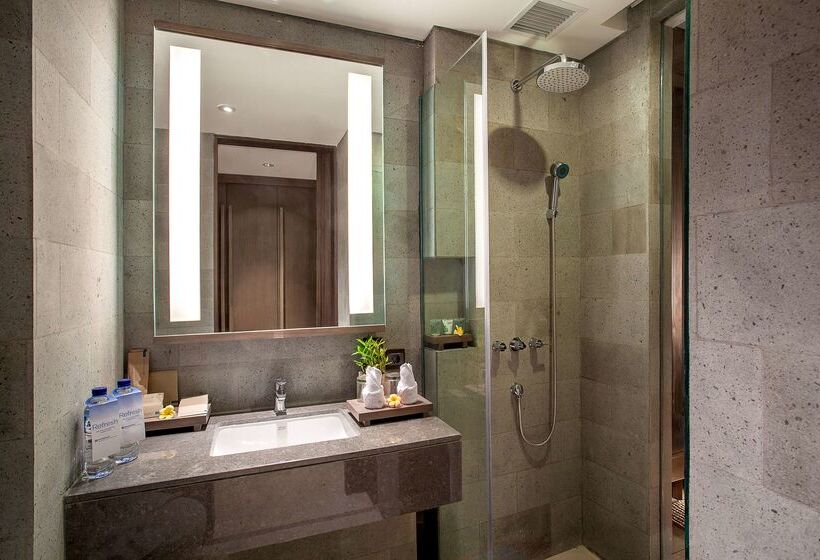 בית מלון כפרי Wyndham Tamansari Jivva Resort Bali