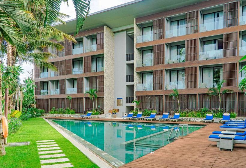 בית מלון כפרי Wyndham Tamansari Jivva Resort Bali