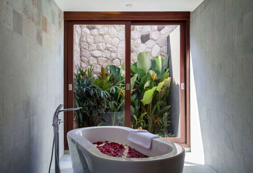 בית מלון כפרי Wyndham Tamansari Jivva Resort Bali