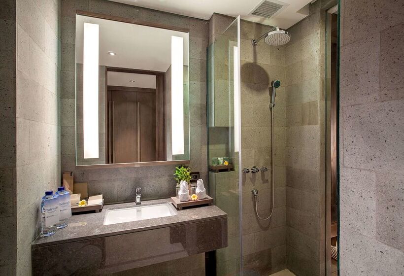 בית מלון כפרי Wyndham Tamansari Jivva Resort Bali