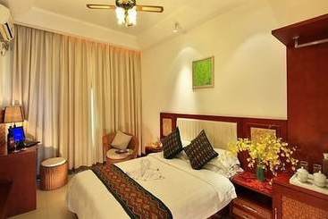 Fotos del hotel Yelan Bay Resort:  2