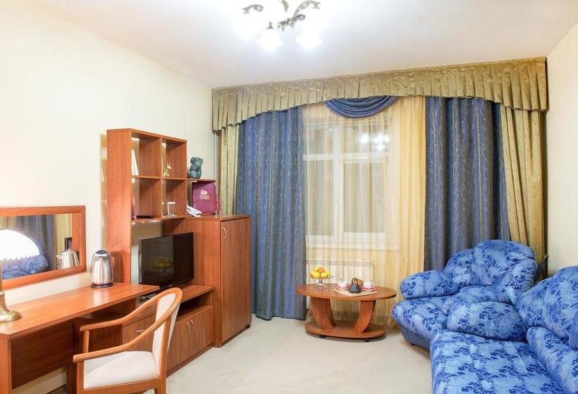 هتل Zapolyarnaya Stolica