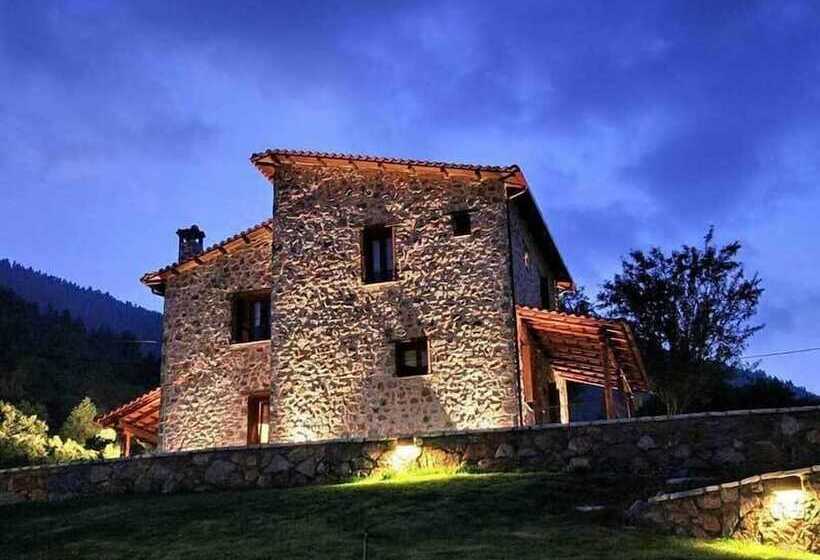 Menalia Villas & Suites