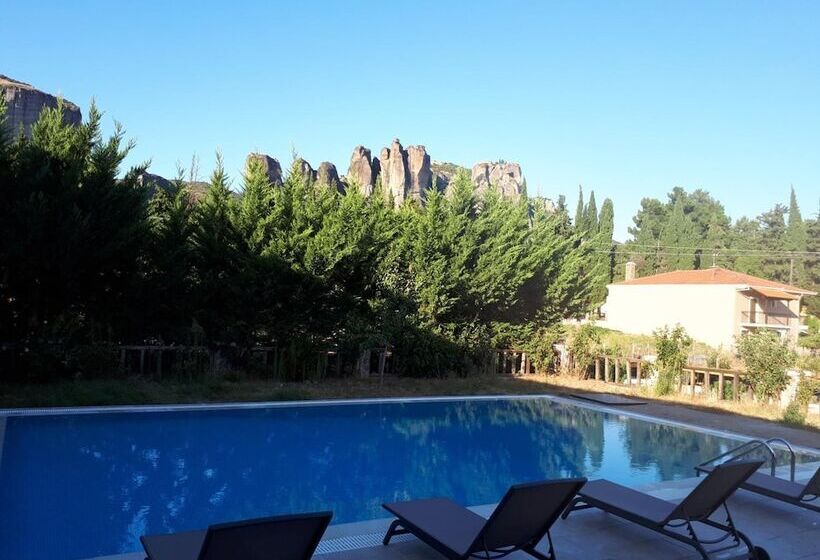 Monastiri Guesthouse