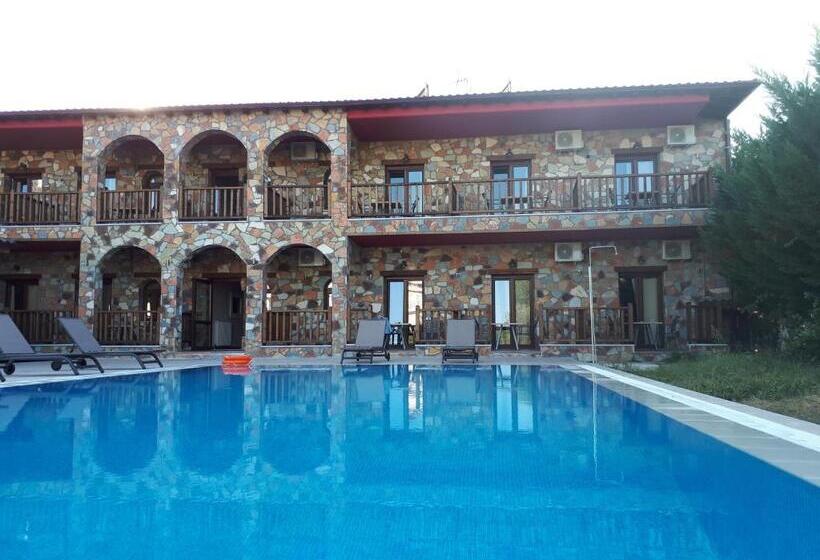 Monastiri Guesthouse