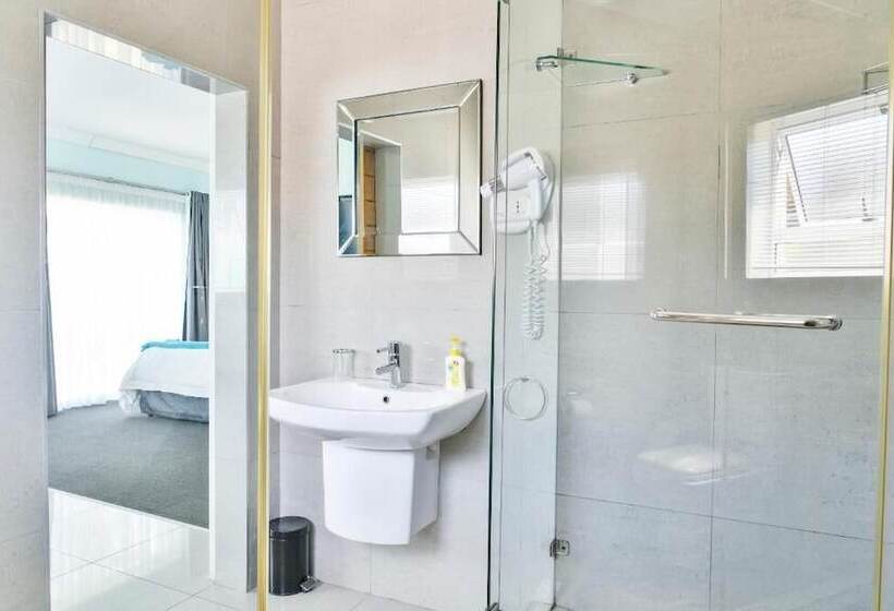 膳宿费 Albeit Lodge