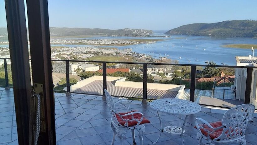 펜션 Atlantic Guest House