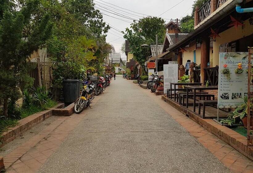 펜션 Nittaya Guesthouse