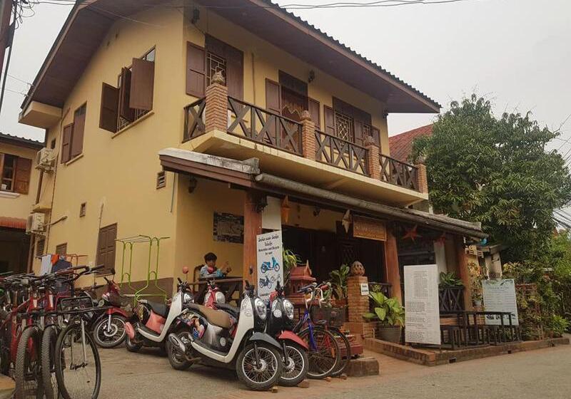 펜션 Nittaya Guesthouse