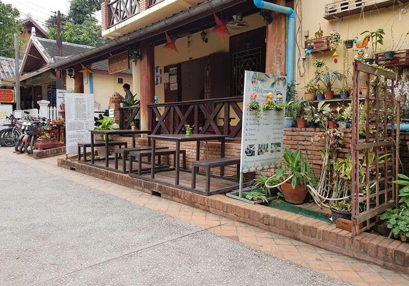 펜션 Nittaya Guesthouse