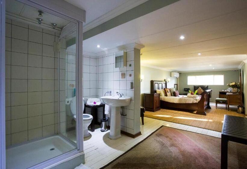 פנסיון Tamboti Lodge Guest House