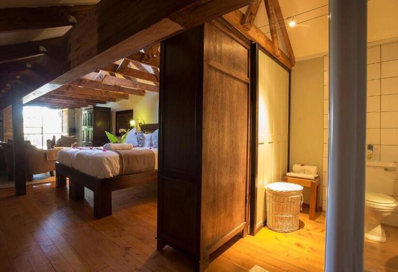 פנסיון Tamboti Lodge Guest House