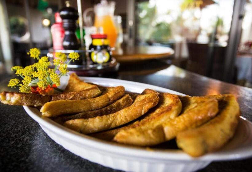 פנסיון Tamboti Lodge Guest House