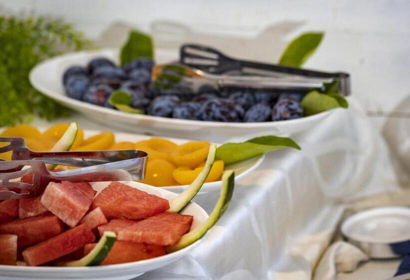 اقامتگاه Park Oasi Resort