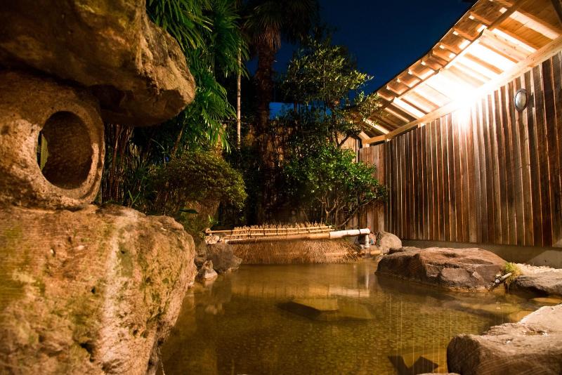 ريوكان Yamada Bessou くつろぎの温泉宿 山田別荘