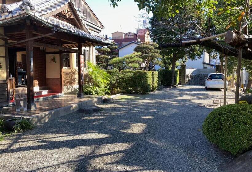 ريوكان Yamada Bessou くつろぎの温泉宿 山田別荘