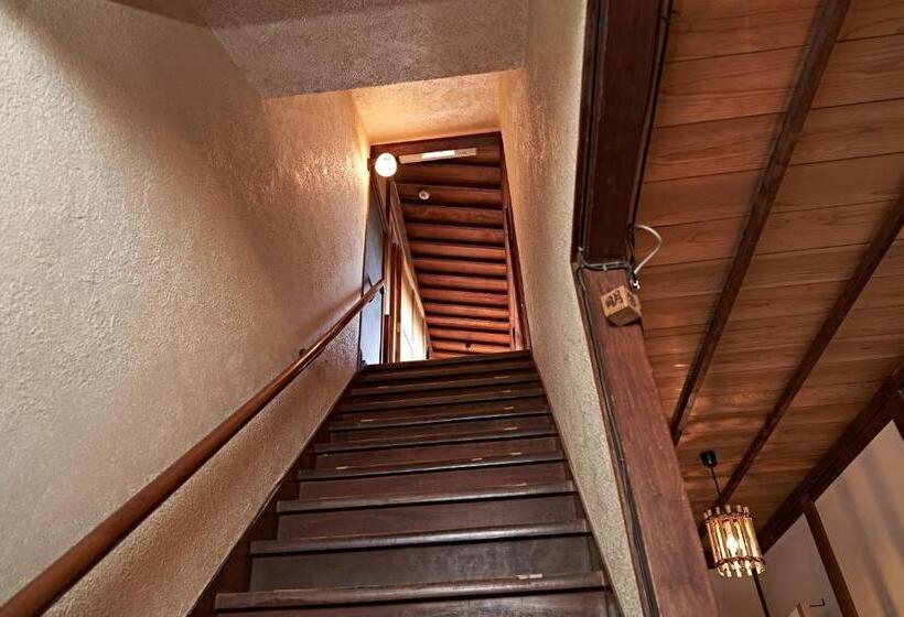 ريوكان Yamada Bessou くつろぎの温泉宿 山田別荘