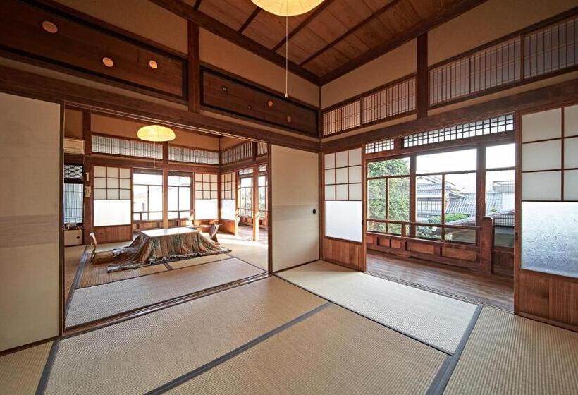 ريوكان Yamada Bessou くつろぎの温泉宿 山田別荘