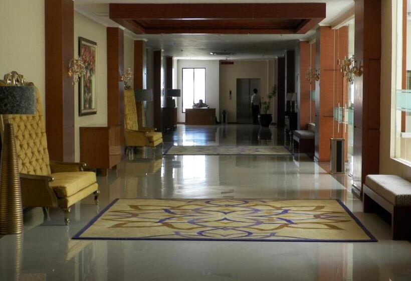 Sutanraja Hotel & Convention Centre