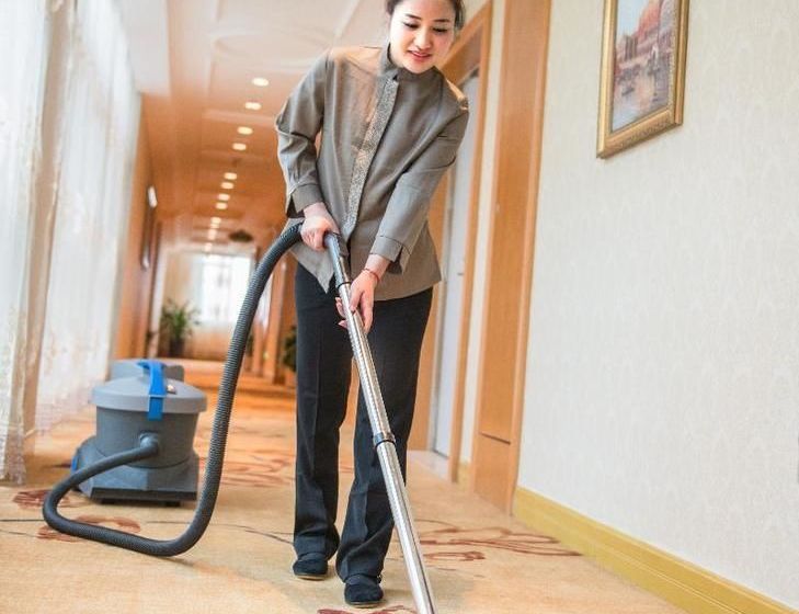 Vienna Hotel Shanghai Happy Valley