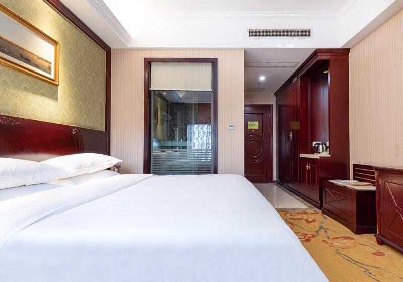 Vienna Hotel Shanghai Songjiang Wanda