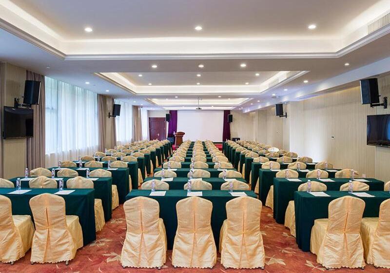 Vienna Hotel Shenzhen Longzhu