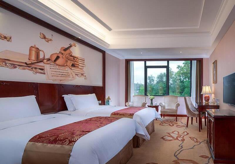 Vienna Hotel Shenzhen Longzhu