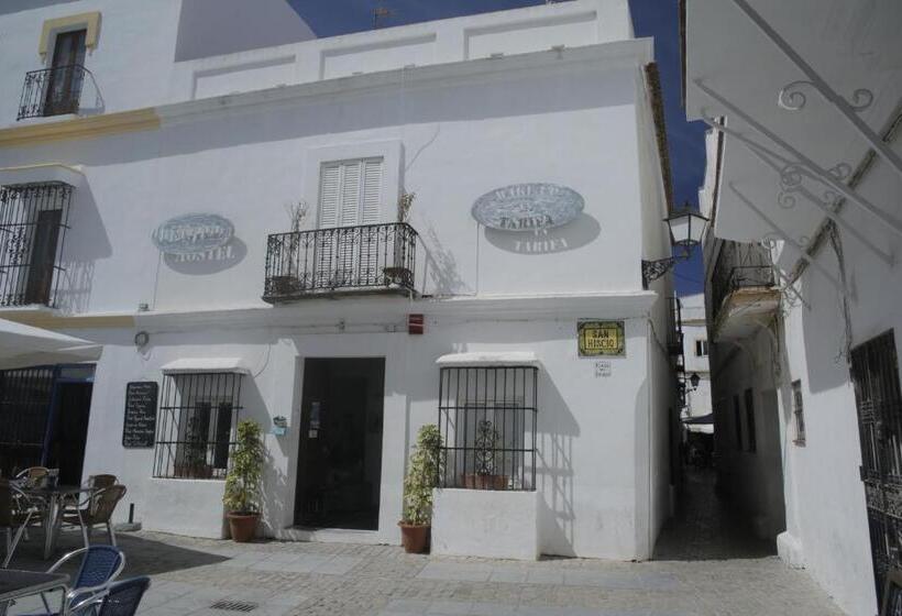 Wake Up In Tarifa Hostel & Restaurant Lounge