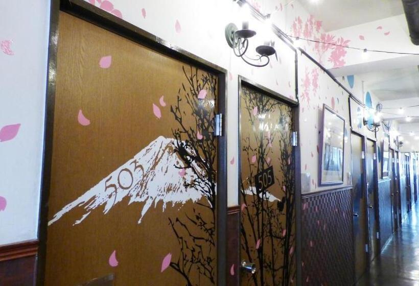 Yokohama Hostel Village Hayashikaikan