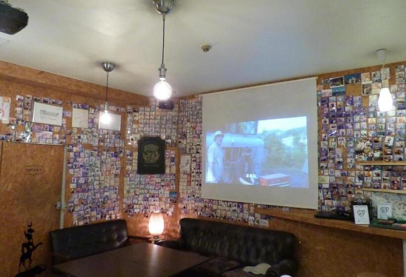 Yokohama Hostel Village Hayashikaikan