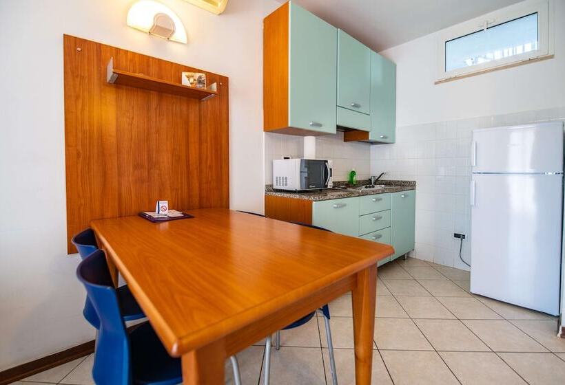 酒店 Ai Pini Medulin Resort