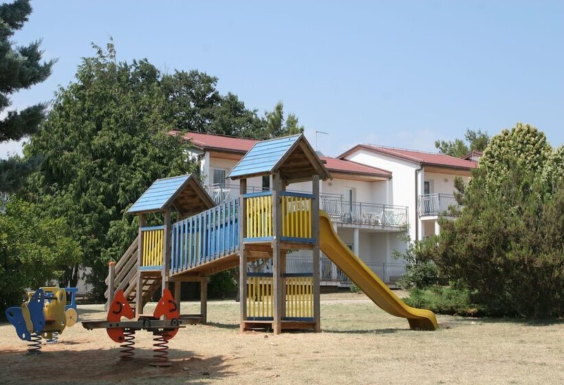 酒店 Ai Pini Medulin Resort