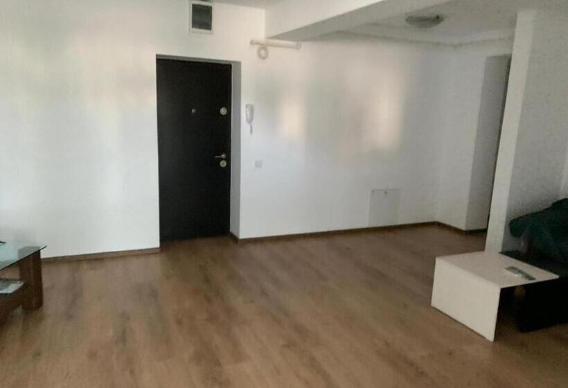 Apartamente Deluxe / Imobiliare Garcea Titu
