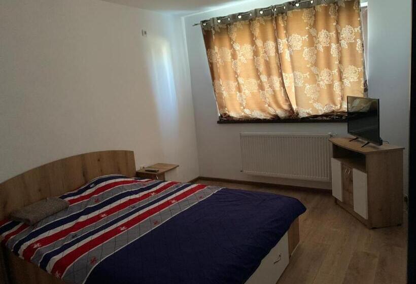 Apartamente Deluxe / Imobiliare Garcea Titu