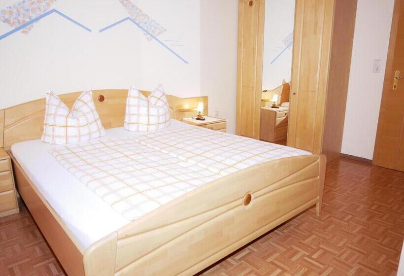 مبيت وإفطار 5rooms Frühstückspension