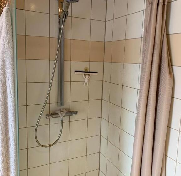 تختخواب و صبحانه Villa