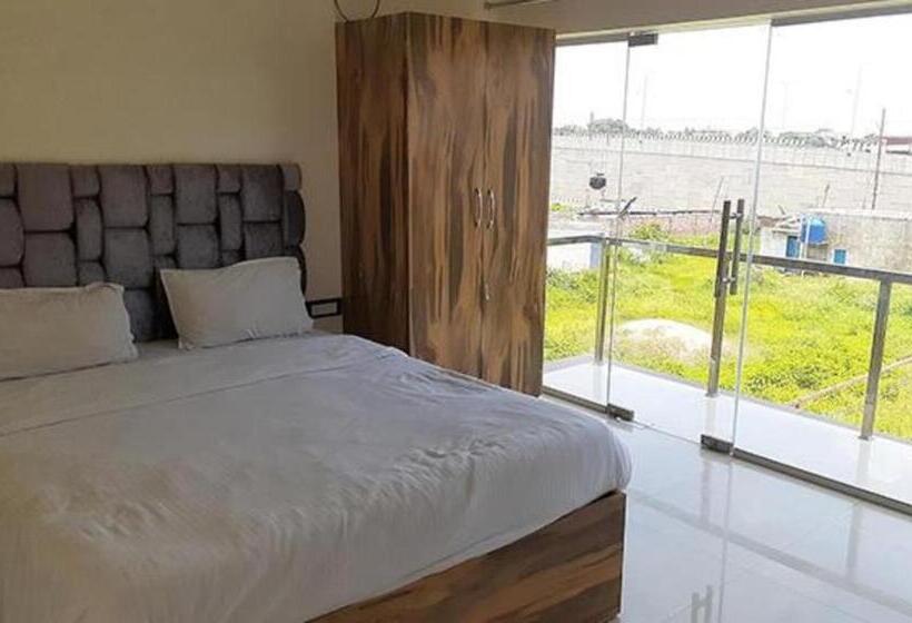 Fabhotel Prime Krishna Inn Resort